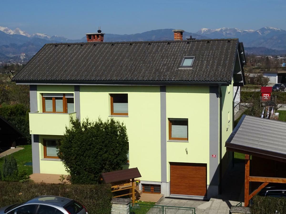 Apartment Tjasa Radovljica Exterior foto